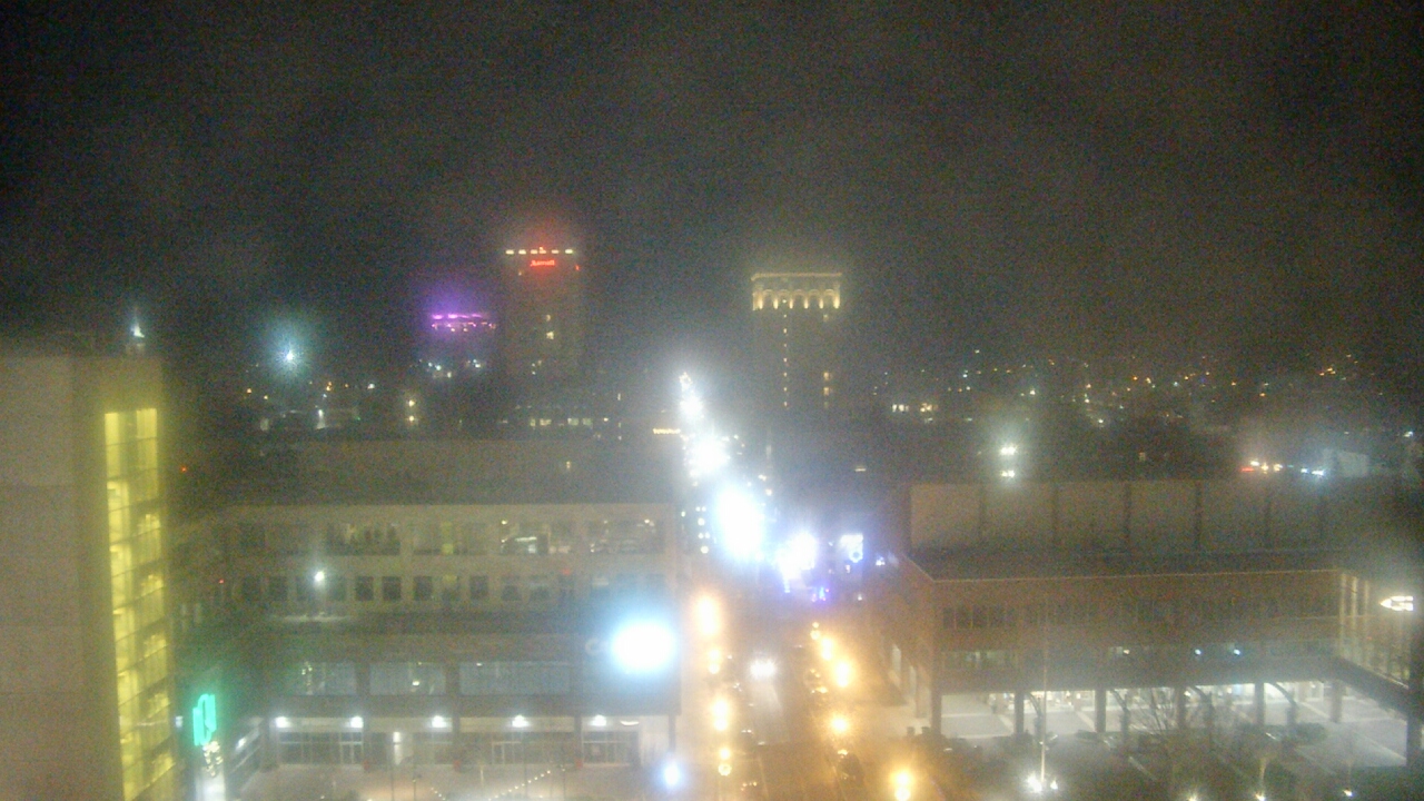 Thumbnail for current weather camera view from The Imperial Ballrooms at Holiday Inn Lancaster in Lancaster, Pennsylvania