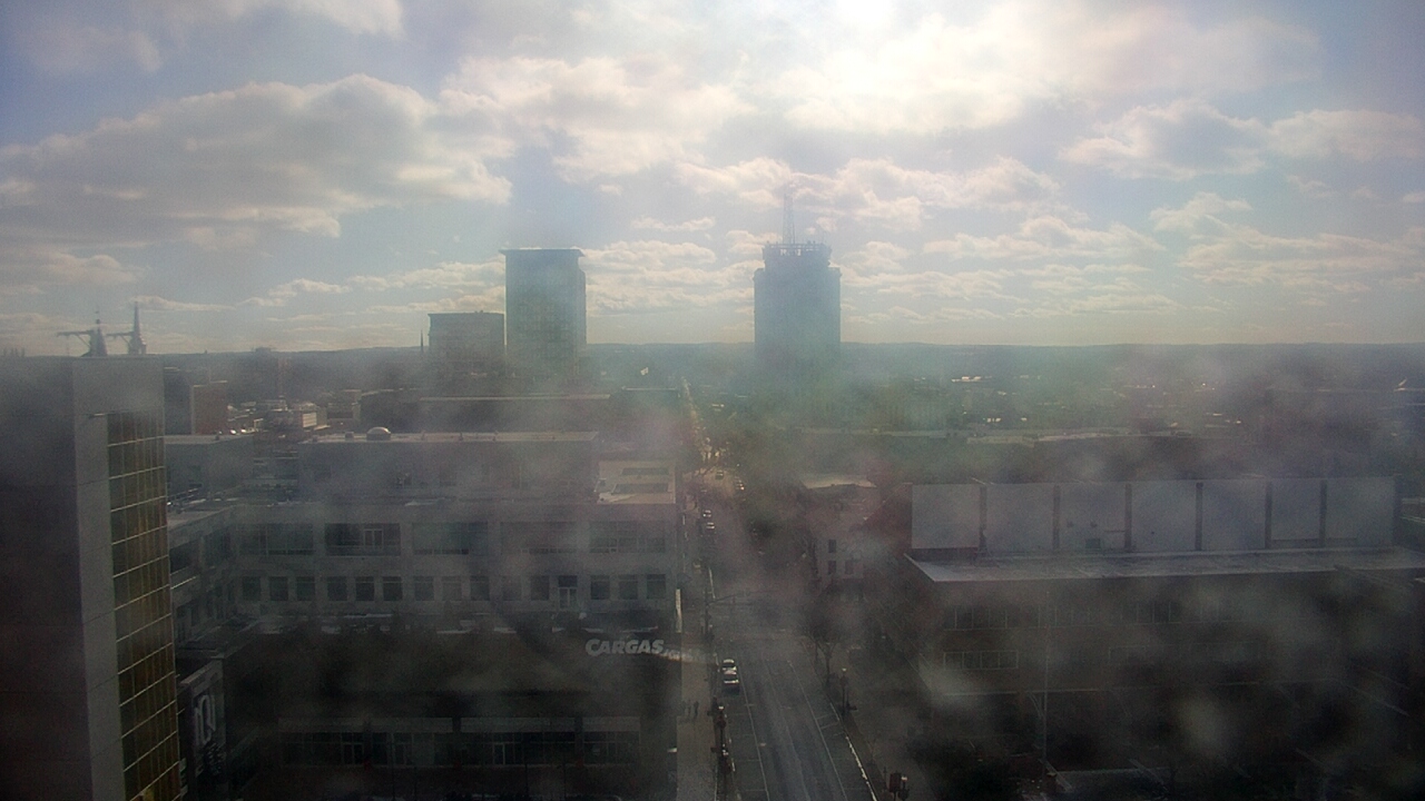 Thumbnail for current weather camera view from The Imperial Ballrooms at Holiday Inn Lancaster in Lancaster, Pennsylvania