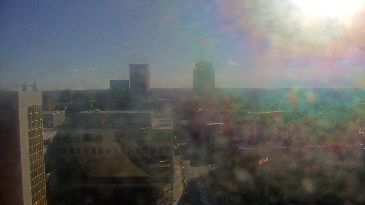 Thumbnail for current weather camera view from The Imperial Ballrooms at Holiday Inn Lancaster in Lancaster, Pennsylvania