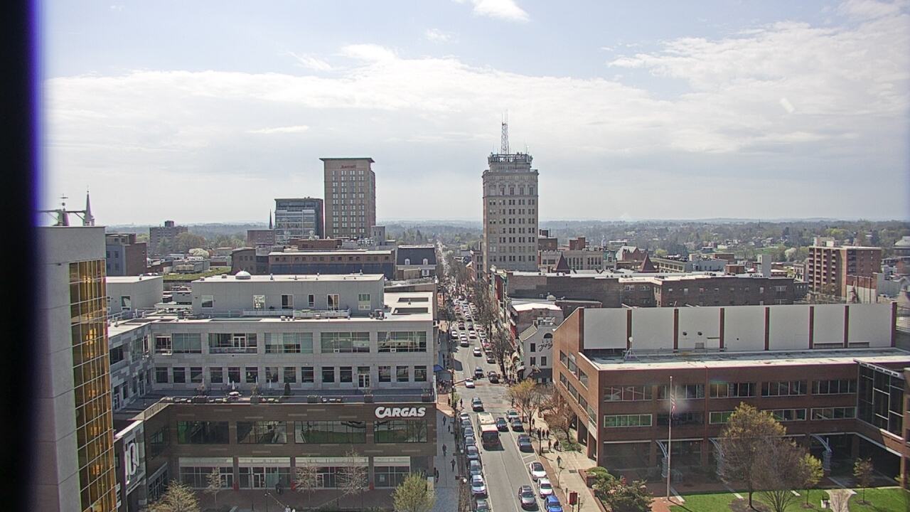 Thumbnail for current weather camera view from The Imperial Ballrooms at Holiday Inn Lancaster in Lancaster, Pennsylvania