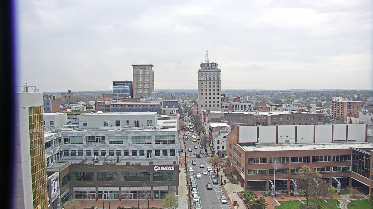 Thumbnail for current weather camera view from The Imperial Ballrooms at Holiday Inn Lancaster in Lancaster, Pennsylvania