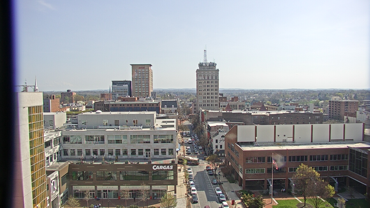 Thumbnail for current weather camera view from The Imperial Ballrooms at Holiday Inn Lancaster in Lancaster, Pennsylvania
