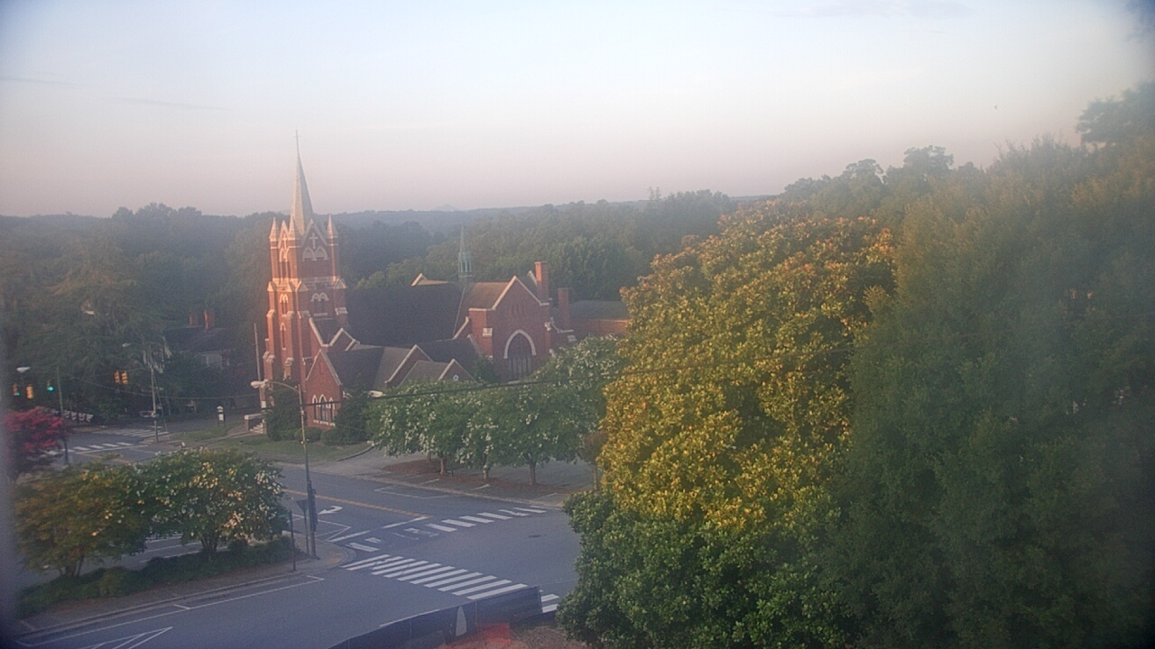 Thumbnail for current weather camera view from Lincoln County IT Office in Lincolnton, North Carolina