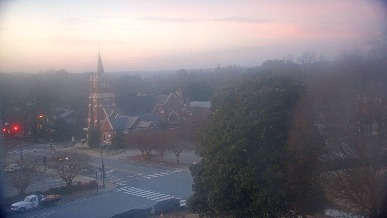Thumbnail for current weather camera view from Lincoln County IT Office in Lincolnton, North Carolina