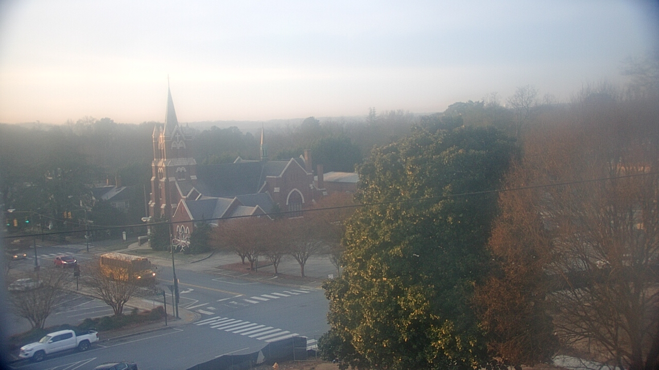 Thumbnail for current weather camera view from Lincoln County IT Office in Lincolnton, North Carolina