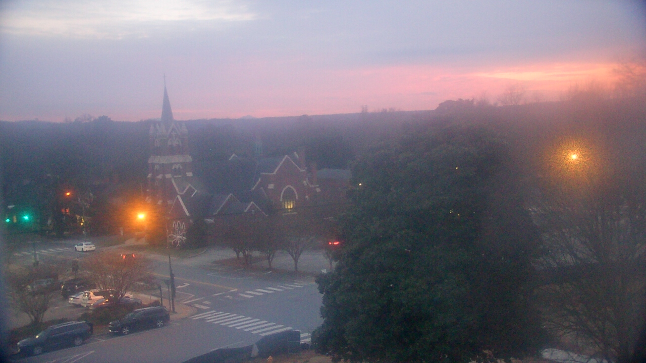 Thumbnail for current weather camera view from Lincoln County IT Office in Lincolnton, North Carolina