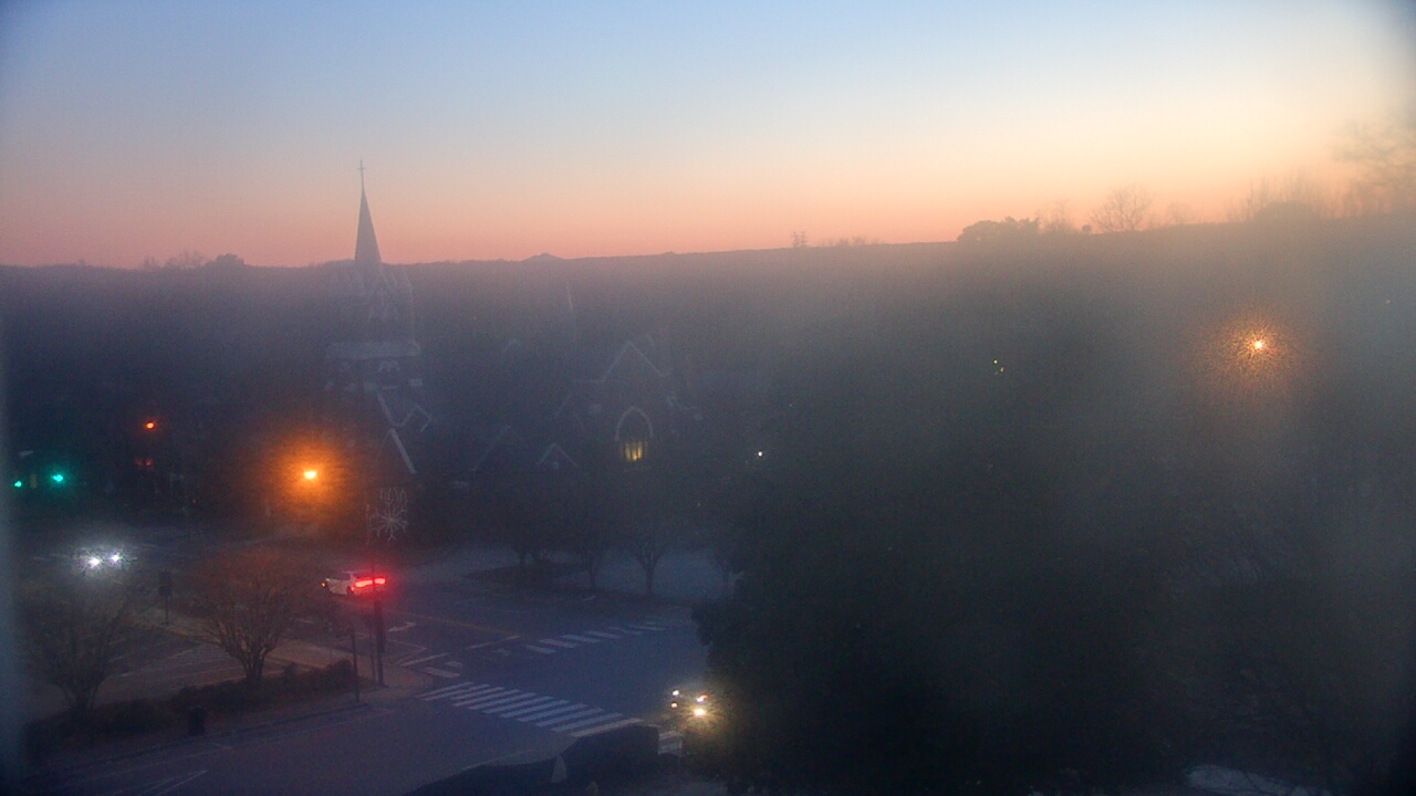 Thumbnail for current weather camera view from Lincoln County IT Office in Lincolnton, North Carolina