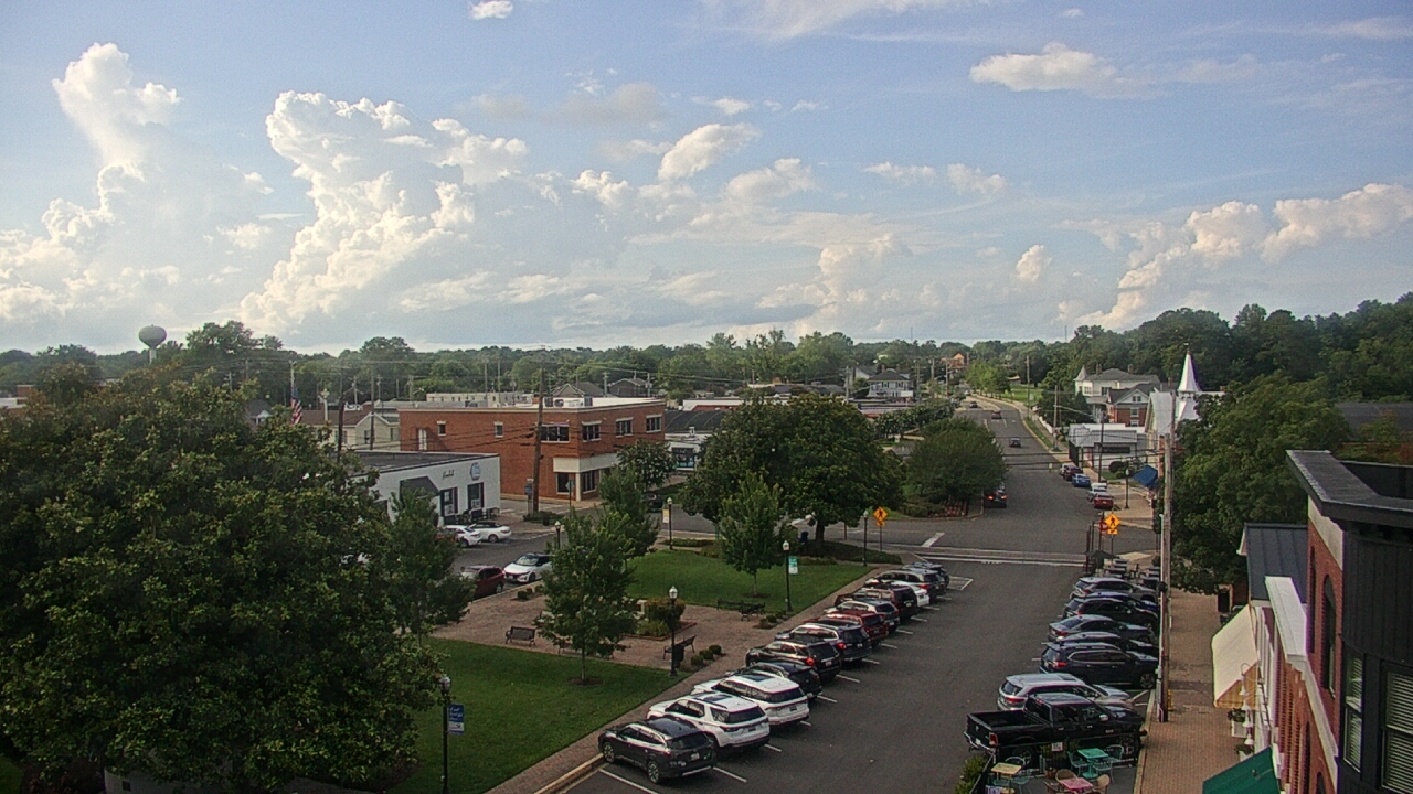 Thumbnail for current weather camera view from Drury Building in Leonardtown, Maryland