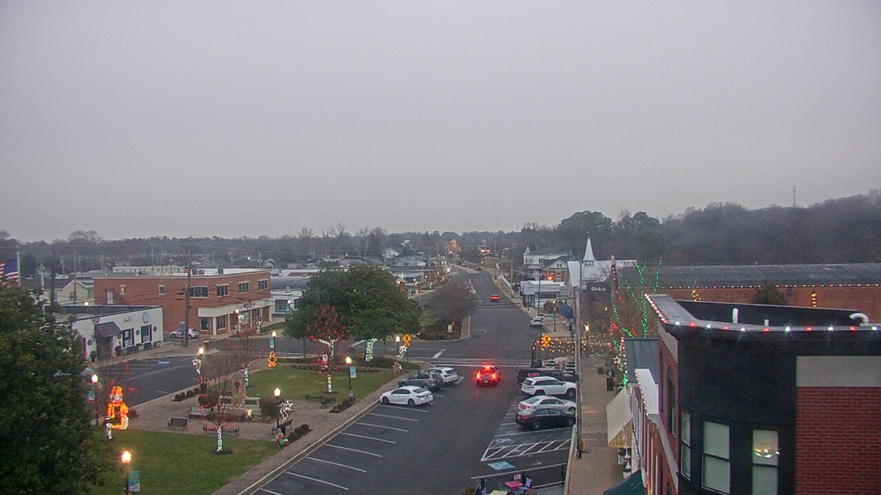 Thumbnail for current weather camera view from Drury Building in Leonardtown, Maryland