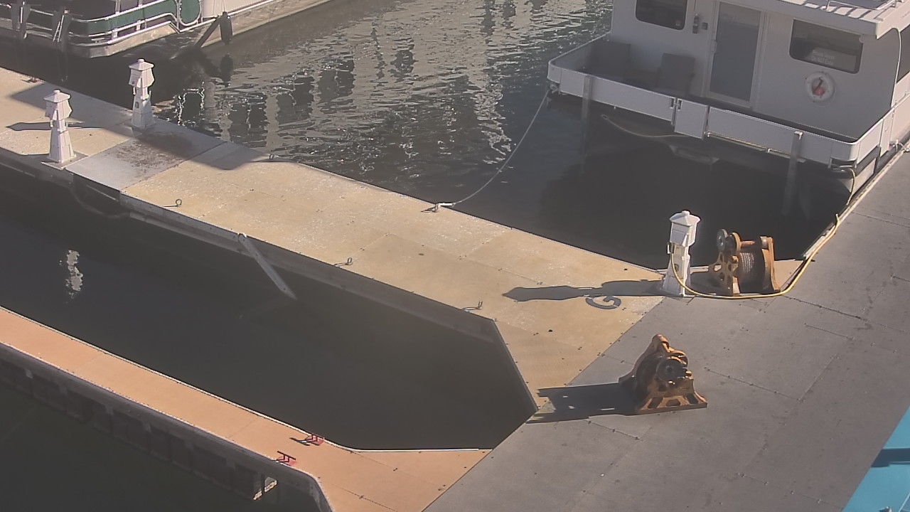 Thumbnail for current weather camera view from Lake Powell Resorts and Marinas - Wahweap Marina in Page, Arizona