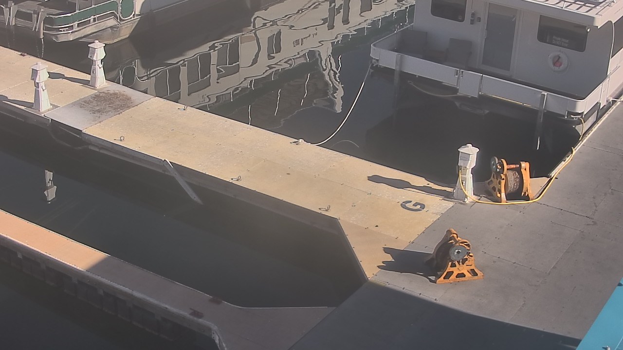 Thumbnail for current weather camera view from Lake Powell Resorts and Marinas - Wahweap Marina in Page, Arizona