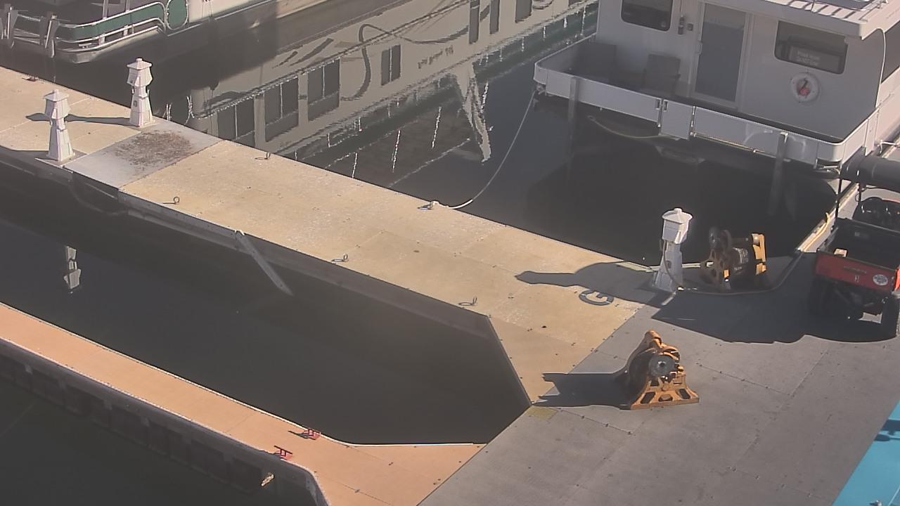 Thumbnail for current weather camera view from Lake Powell Resorts and Marinas - Wahweap Marina in Page, Arizona