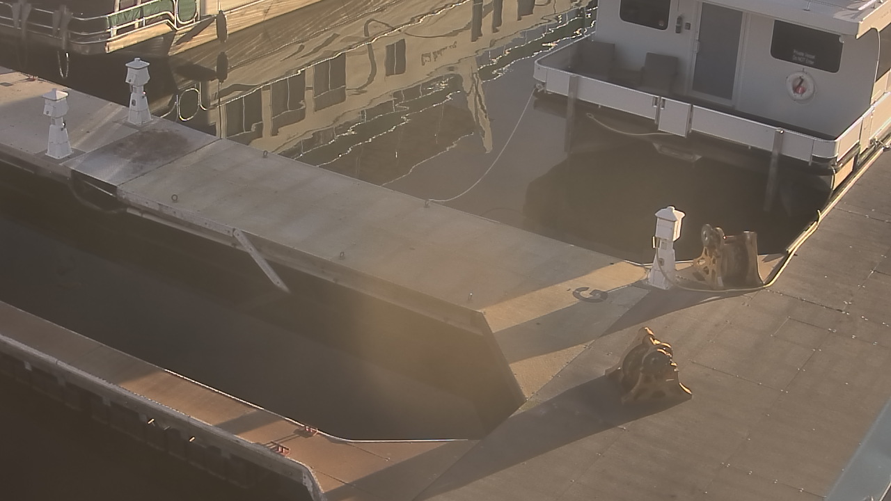 Thumbnail for current weather camera view from Lake Powell Resorts and Marinas - Wahweap Marina in Page, Arizona