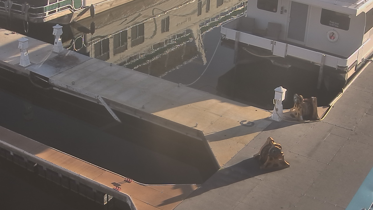 Thumbnail for current weather camera view from Lake Powell Resorts and Marinas - Wahweap Marina in Page, Arizona