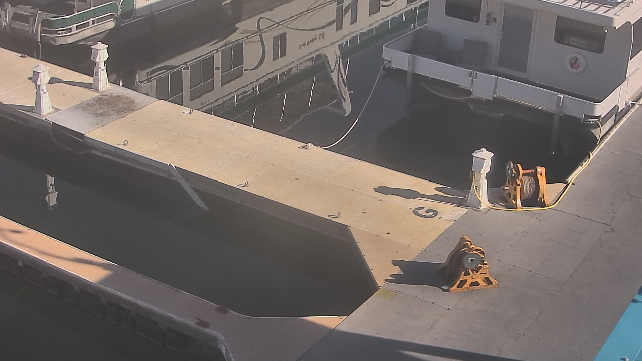 Thumbnail for current weather camera view from Lake Powell Resorts and Marinas - Wahweap Marina in Page, Arizona