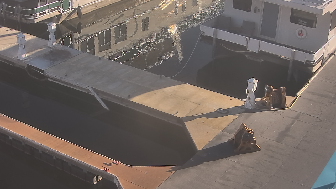 Thumbnail for current weather camera view from Lake Powell Resorts and Marinas - Wahweap Marina in Page, Arizona