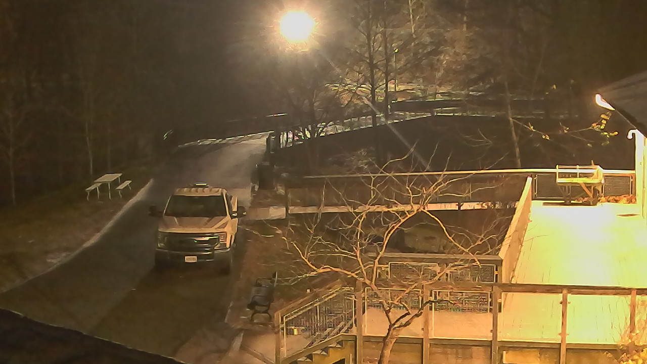 Thumbnail for current weather camera view from Lake Roland Nature Council in Baltimore, Maryland