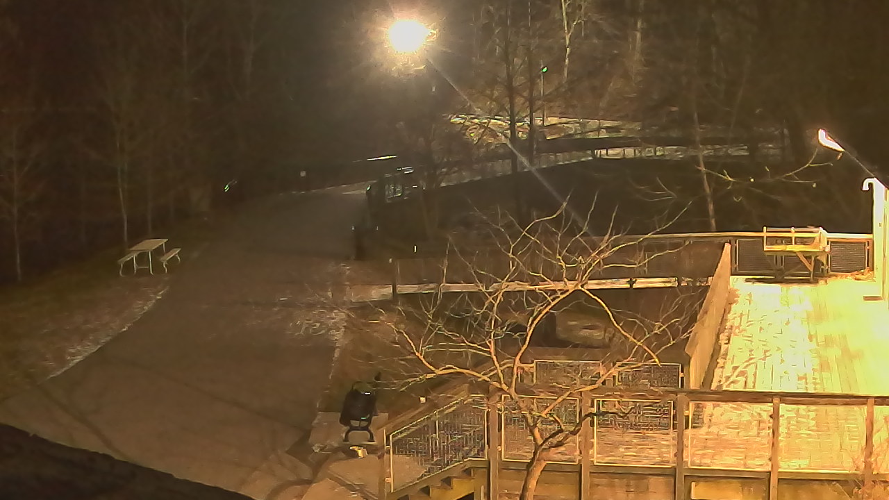 Thumbnail for current weather camera view from Lake Roland Nature Council in Baltimore, Maryland