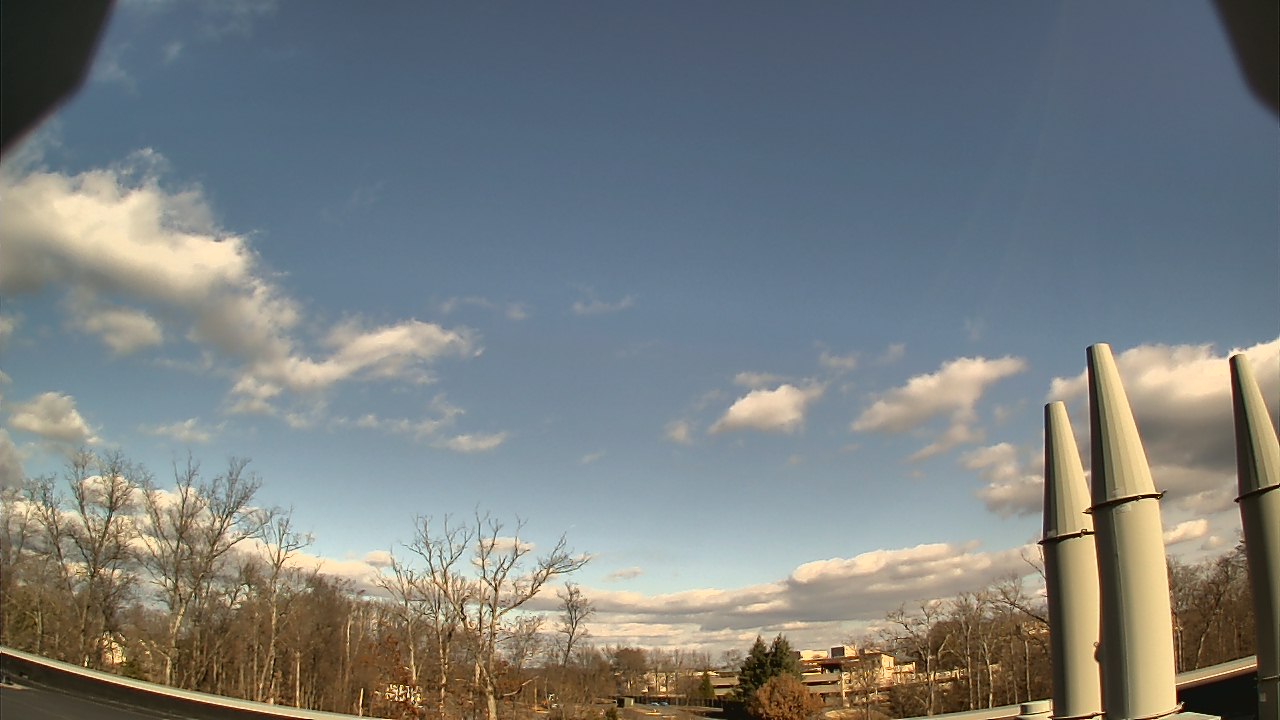 Thumbnail for current weather camera view from Riverside HS in Lansdowne, Virginia