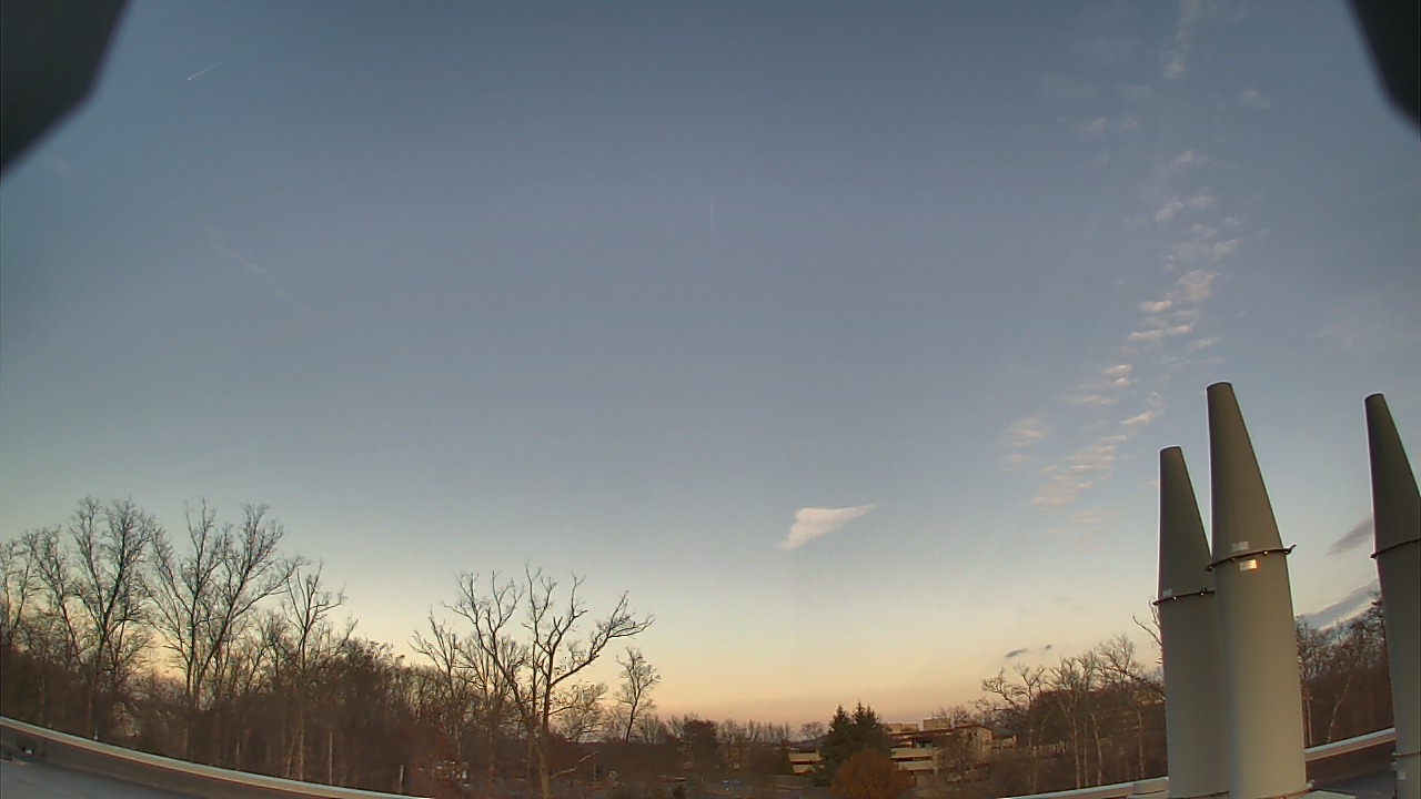 Thumbnail for current weather camera view from Riverside HS in Lansdowne, Virginia