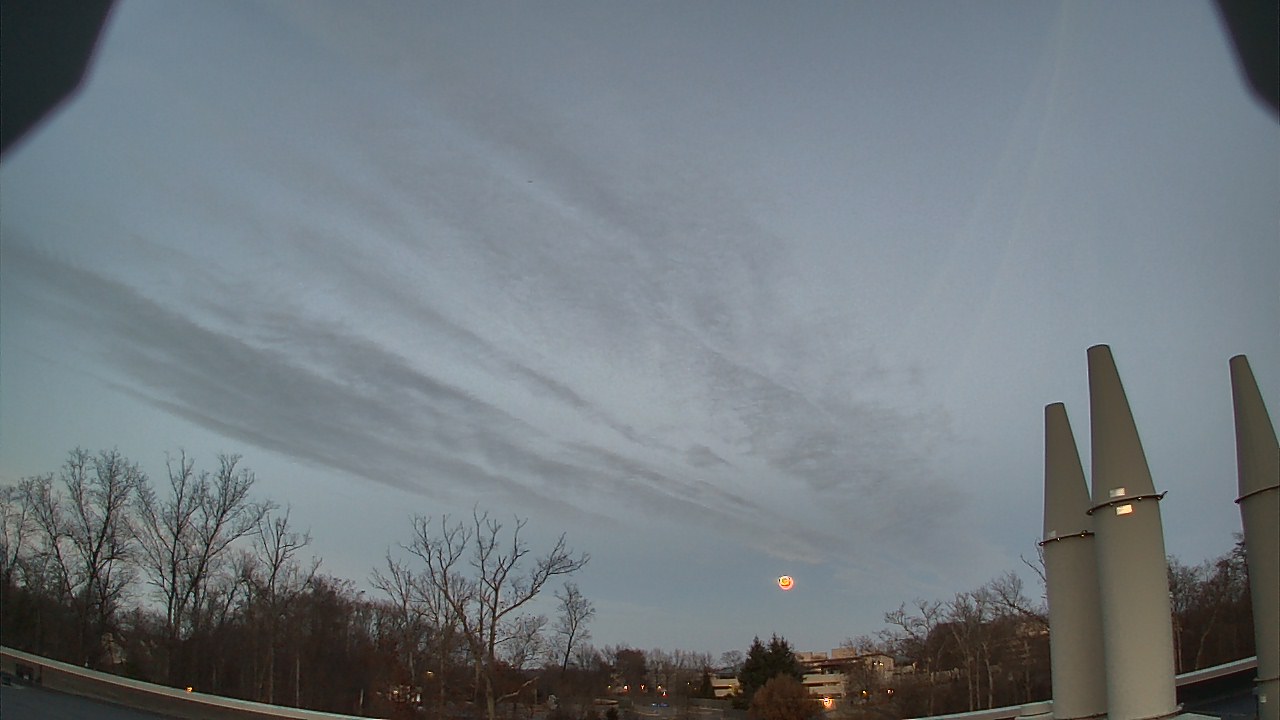 Thumbnail for current weather camera view from Riverside HS in Lansdowne, Virginia