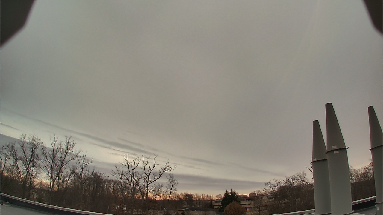 Thumbnail for current weather camera view from Riverside HS in Lansdowne, Virginia