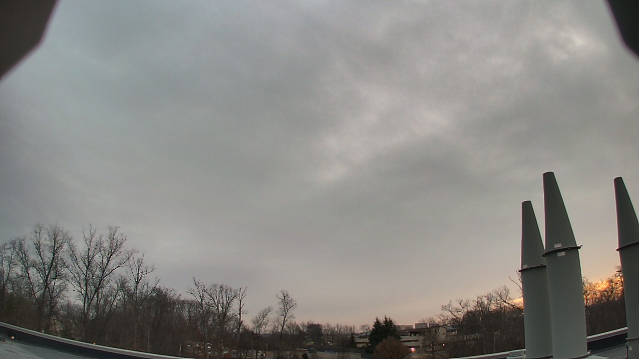 Thumbnail for current weather camera view from Riverside HS in Lansdowne, Virginia