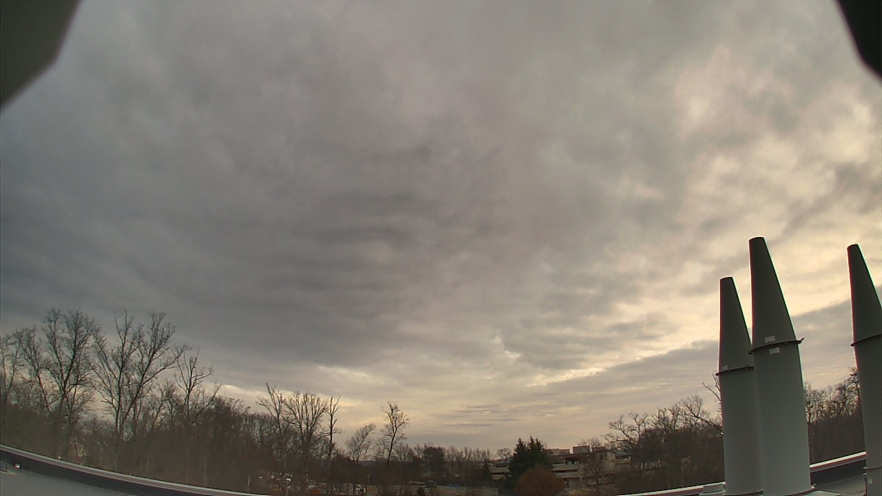 Thumbnail for current weather camera view from Riverside HS in Lansdowne, Virginia