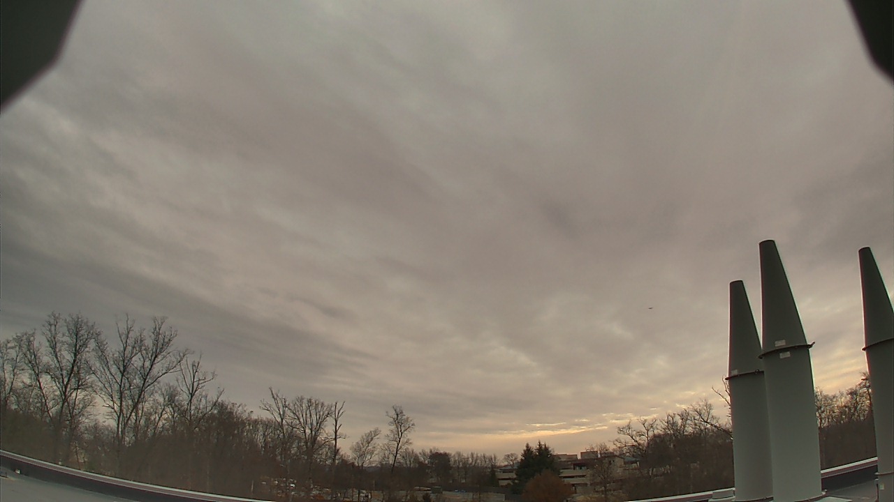 Thumbnail for current weather camera view from Riverside HS in Lansdowne, Virginia