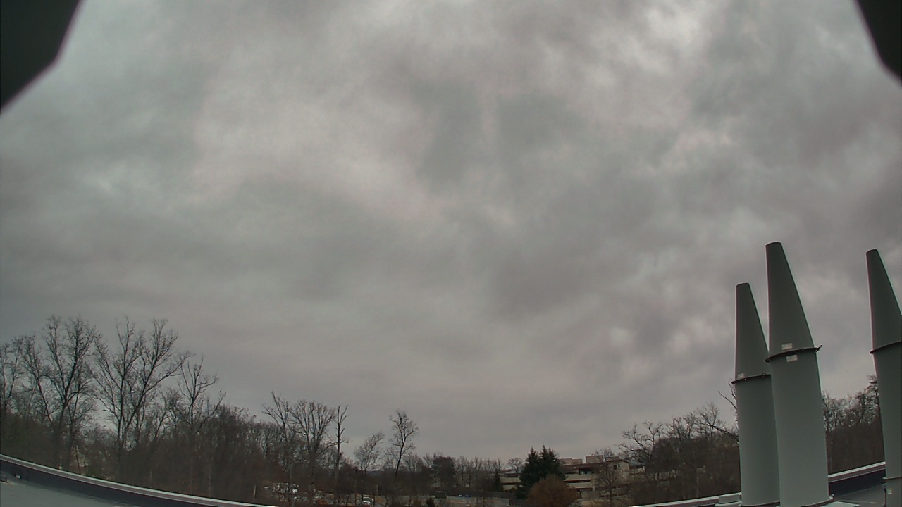 Thumbnail for current weather camera view from Riverside HS in Lansdowne, Virginia