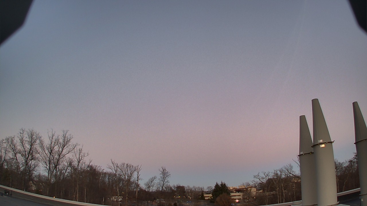 Thumbnail for current weather camera view from Riverside HS in Lansdowne, Virginia