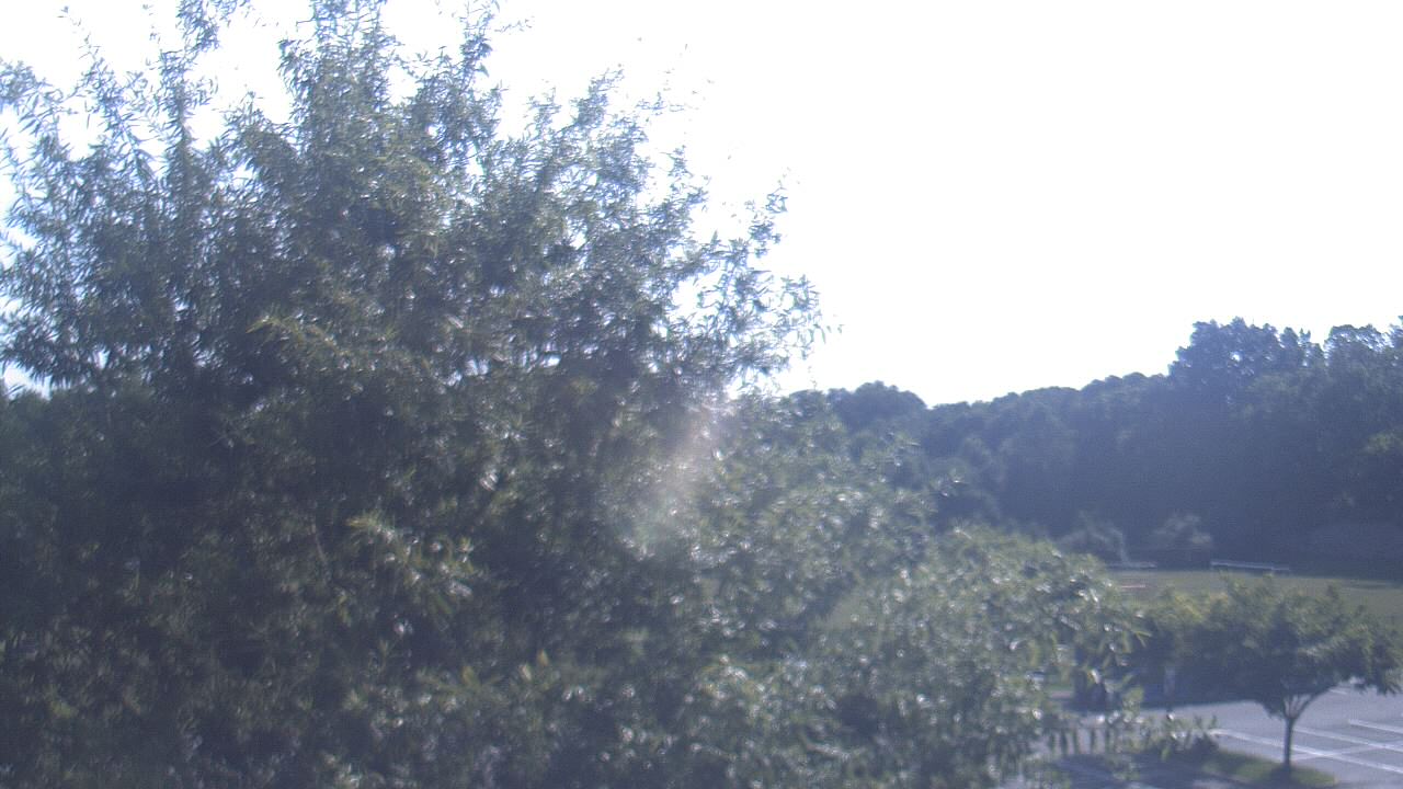 Thumbnail for current weather camera view from Tuscarora HS in Leesburg, Virginia