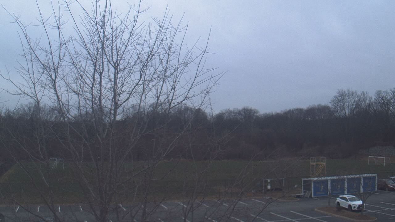 Thumbnail for current weather camera view from Tuscarora HS in Leesburg, Virginia