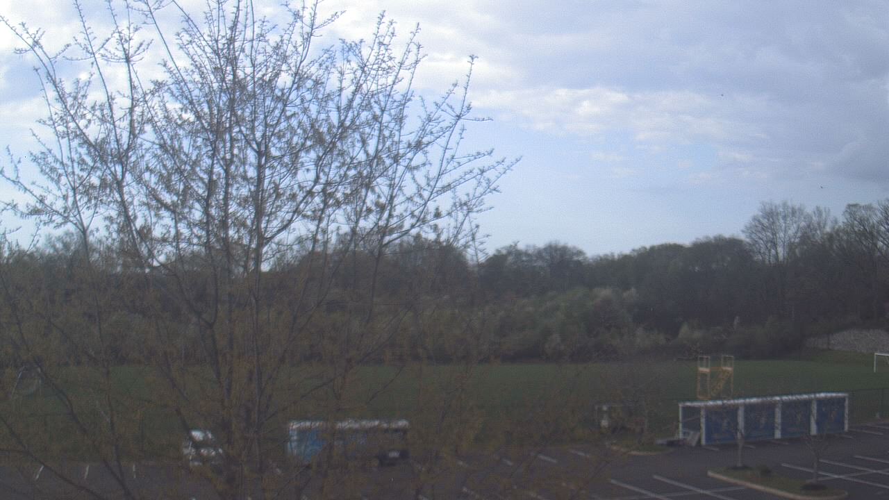 Thumbnail for current weather camera view from Tuscarora HS in Leesburg, Virginia