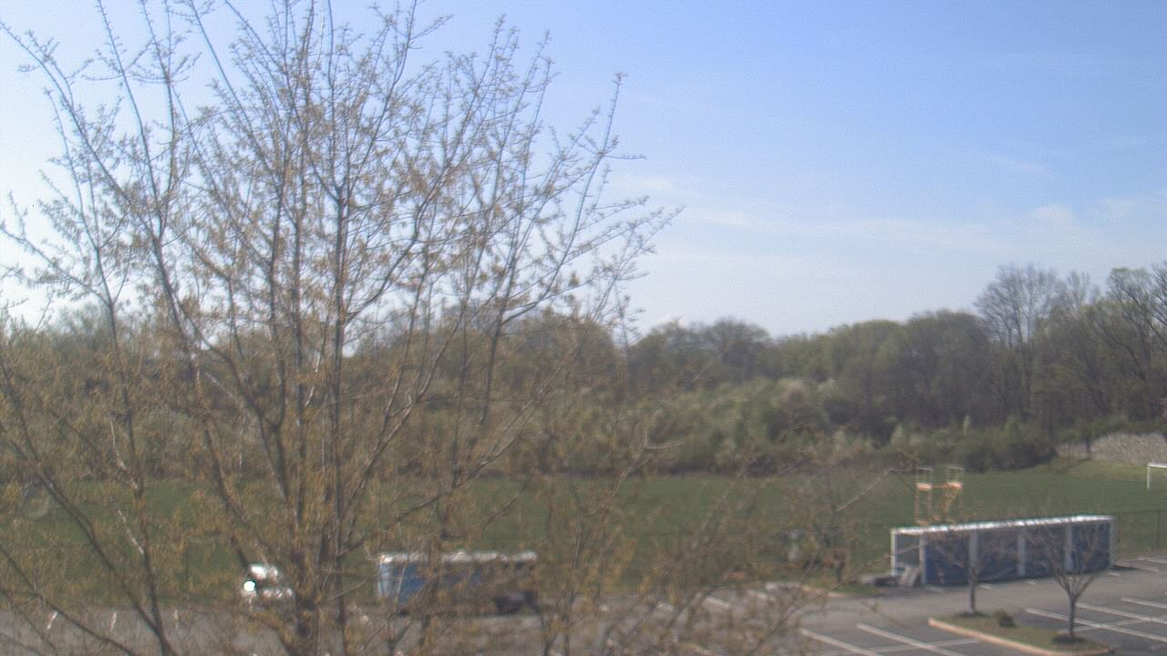 Thumbnail for current weather camera view from Tuscarora HS in Leesburg, Virginia