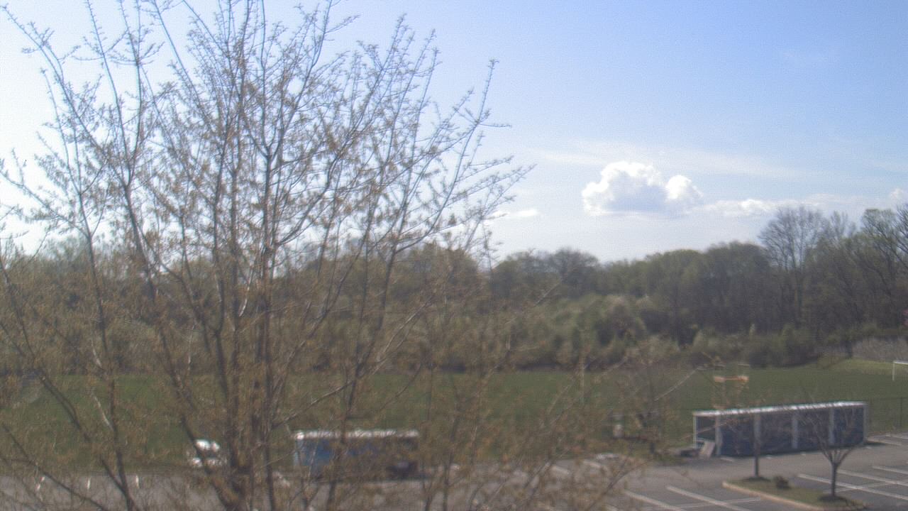 Thumbnail for current weather camera view from Tuscarora HS in Leesburg, Virginia