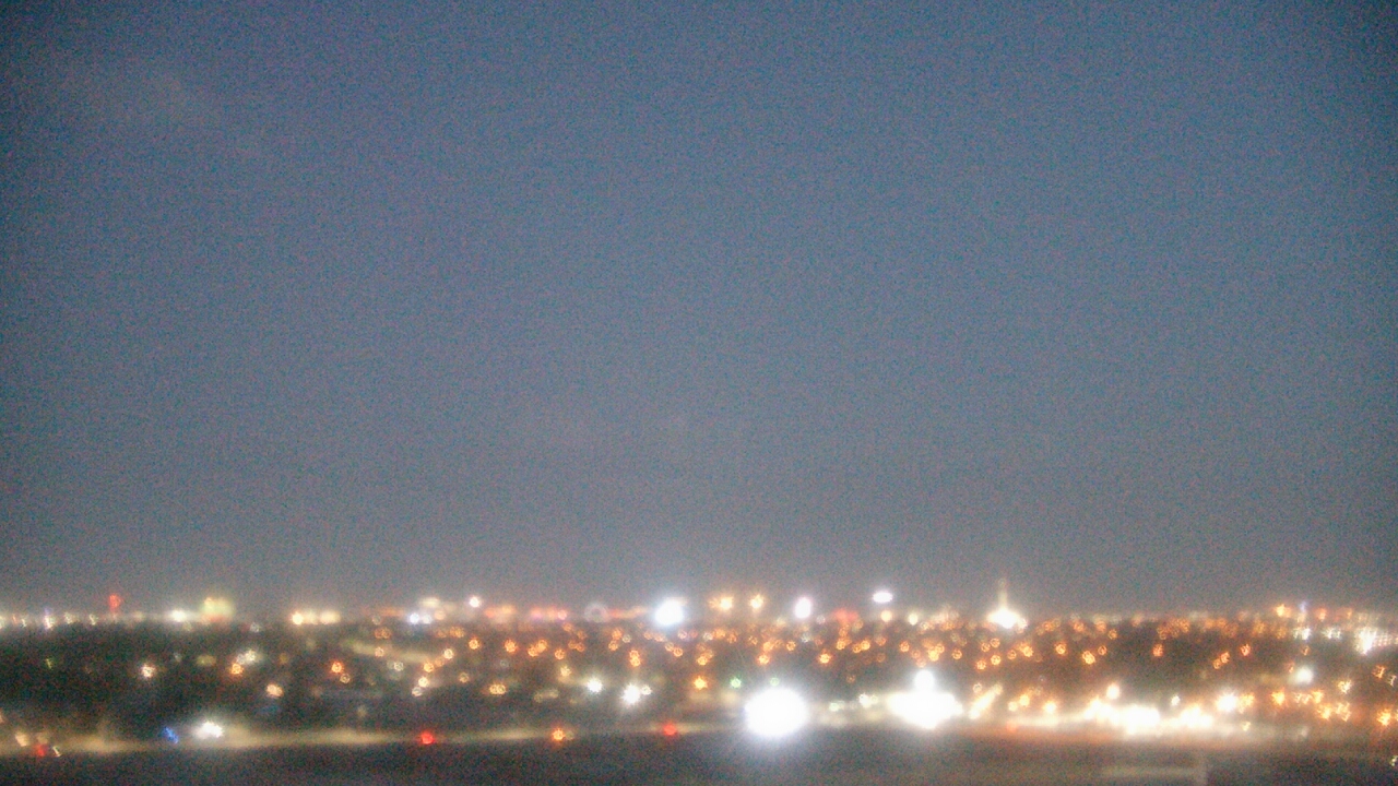 Thumbnail for current weather camera view from Southeast Career Technical Academy in Paradise, Nevada