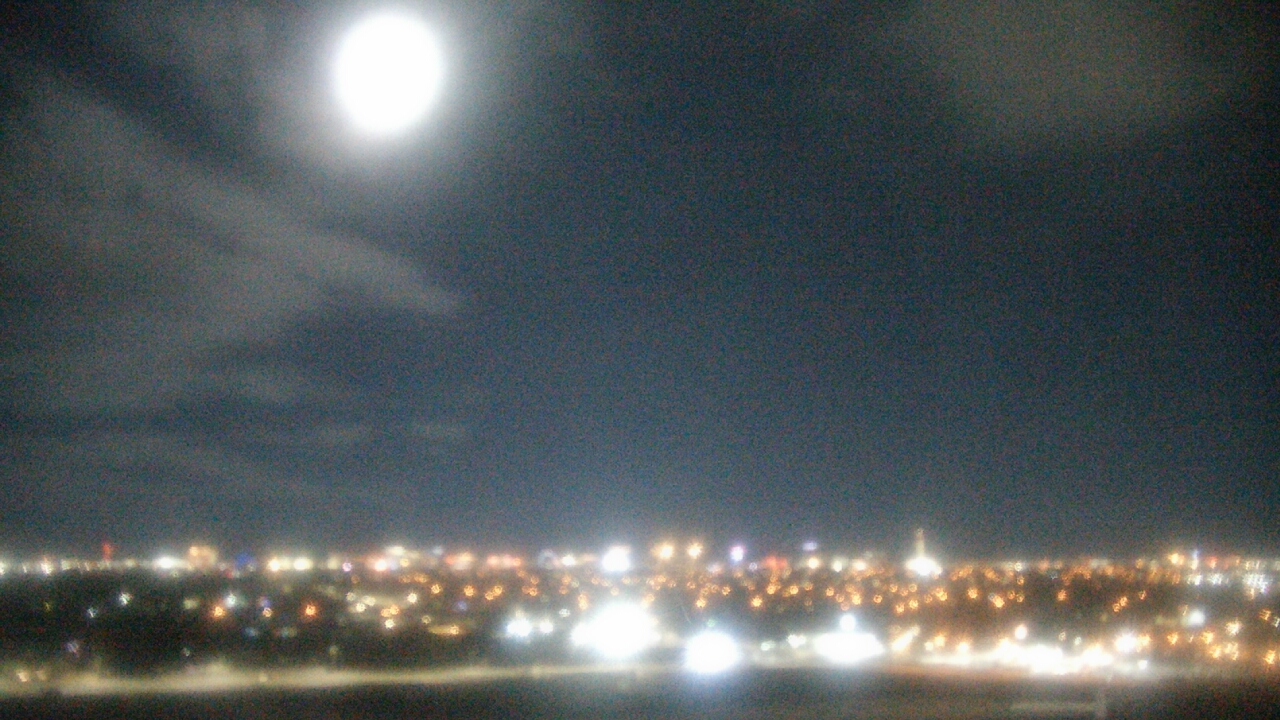 Thumbnail for current weather camera view from Southeast Career Technical Academy in Paradise, Nevada