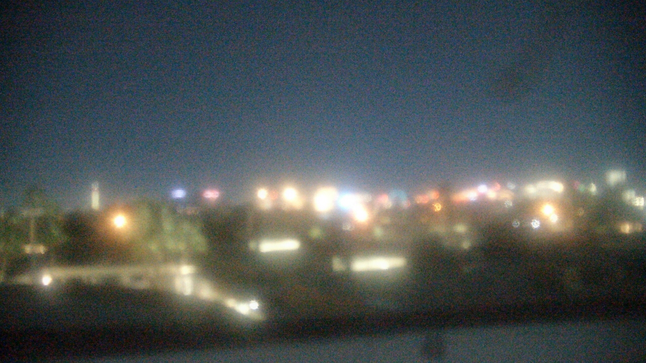 Thumbnail for current weather camera view from Las Vegas Day School in Spring Valley, Nevada