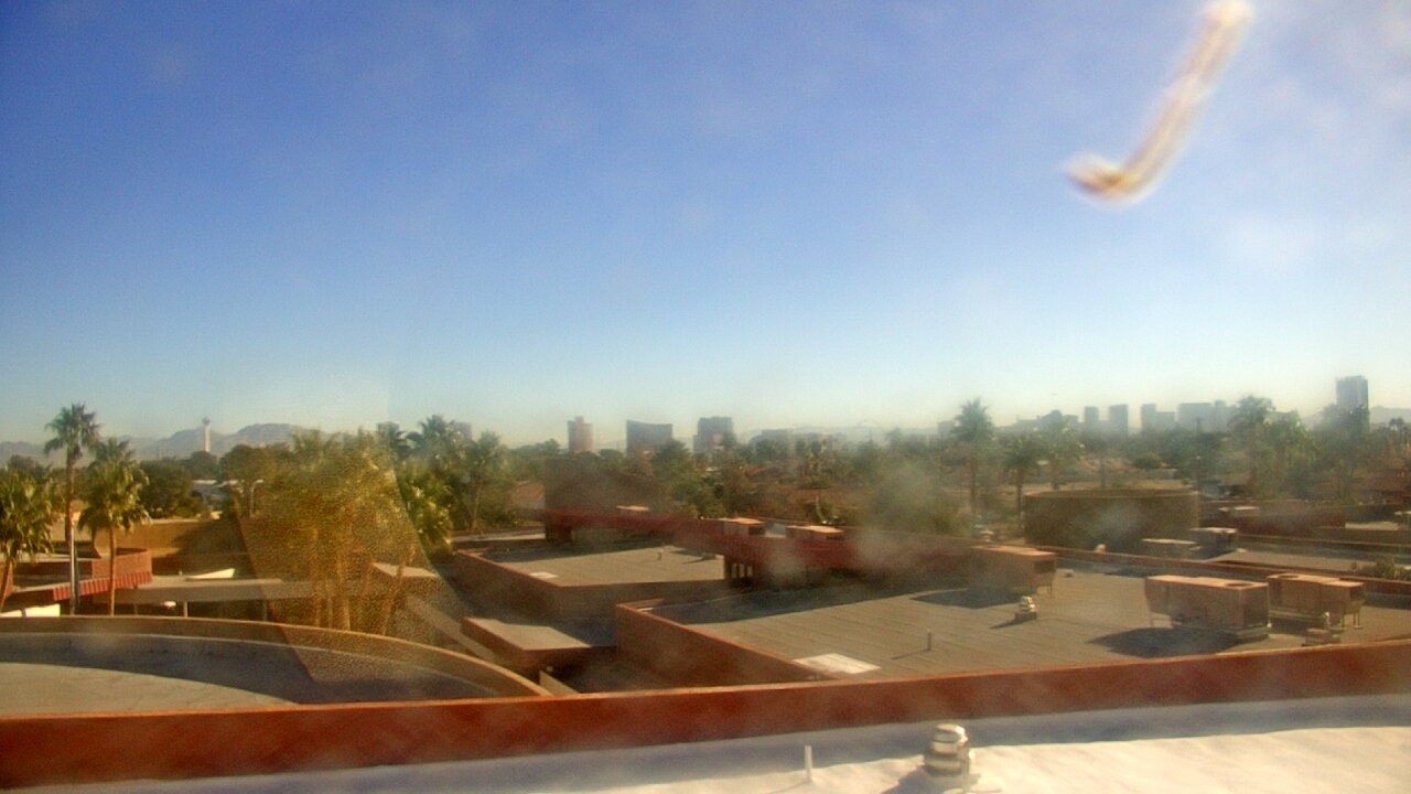 Thumbnail for current weather camera view from Las Vegas Day School in Spring Valley, Nevada