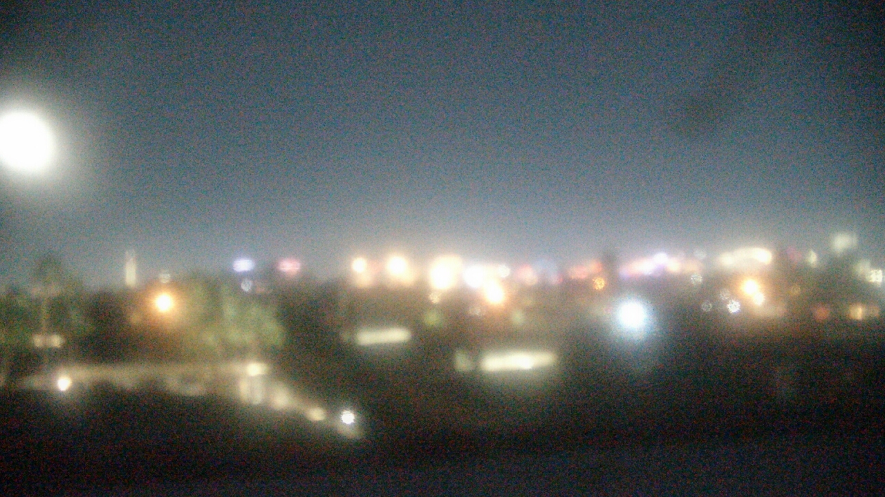 Thumbnail for current weather camera view from Las Vegas Day School in Spring Valley, Nevada