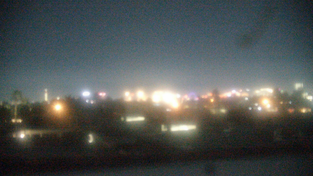 Thumbnail for current weather camera view from Las Vegas Day School in Spring Valley, Nevada