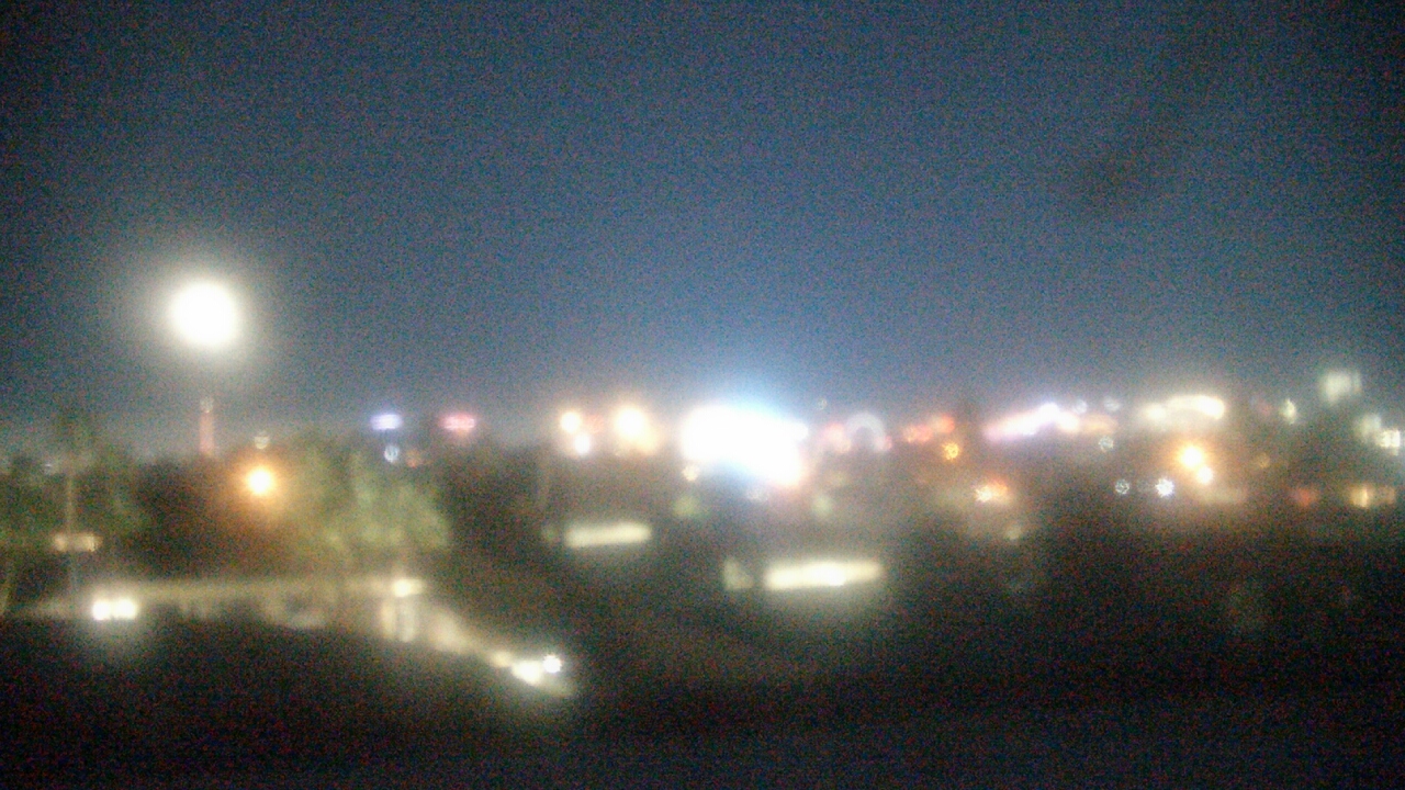 Thumbnail for current weather camera view from Las Vegas Day School in Spring Valley, Nevada