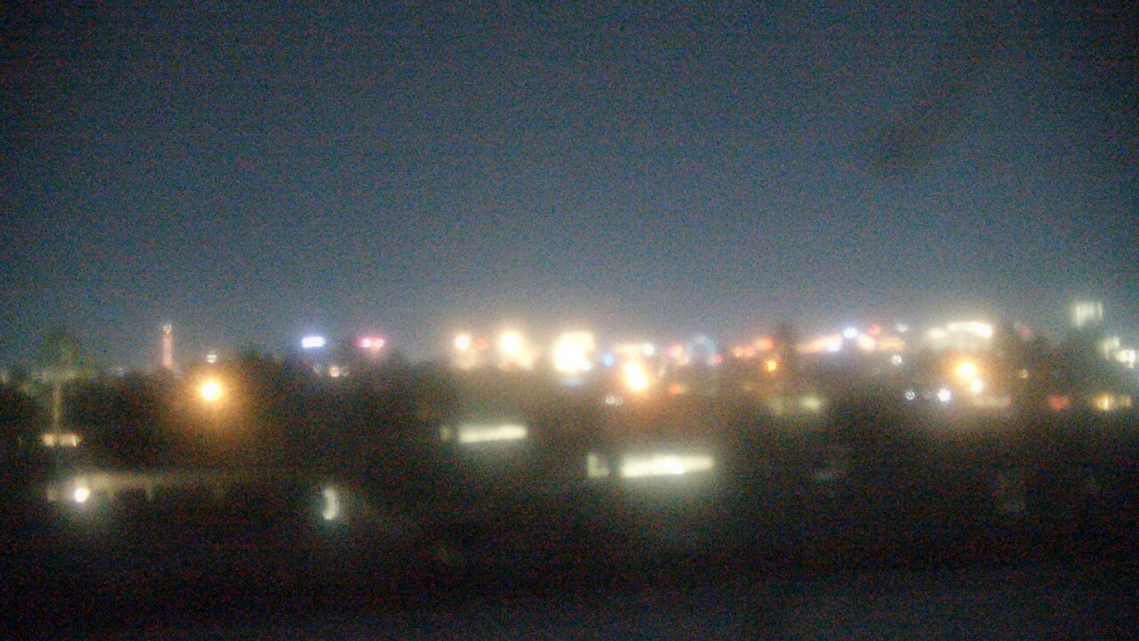 Thumbnail for current weather camera view from Las Vegas Day School in Spring Valley, Nevada