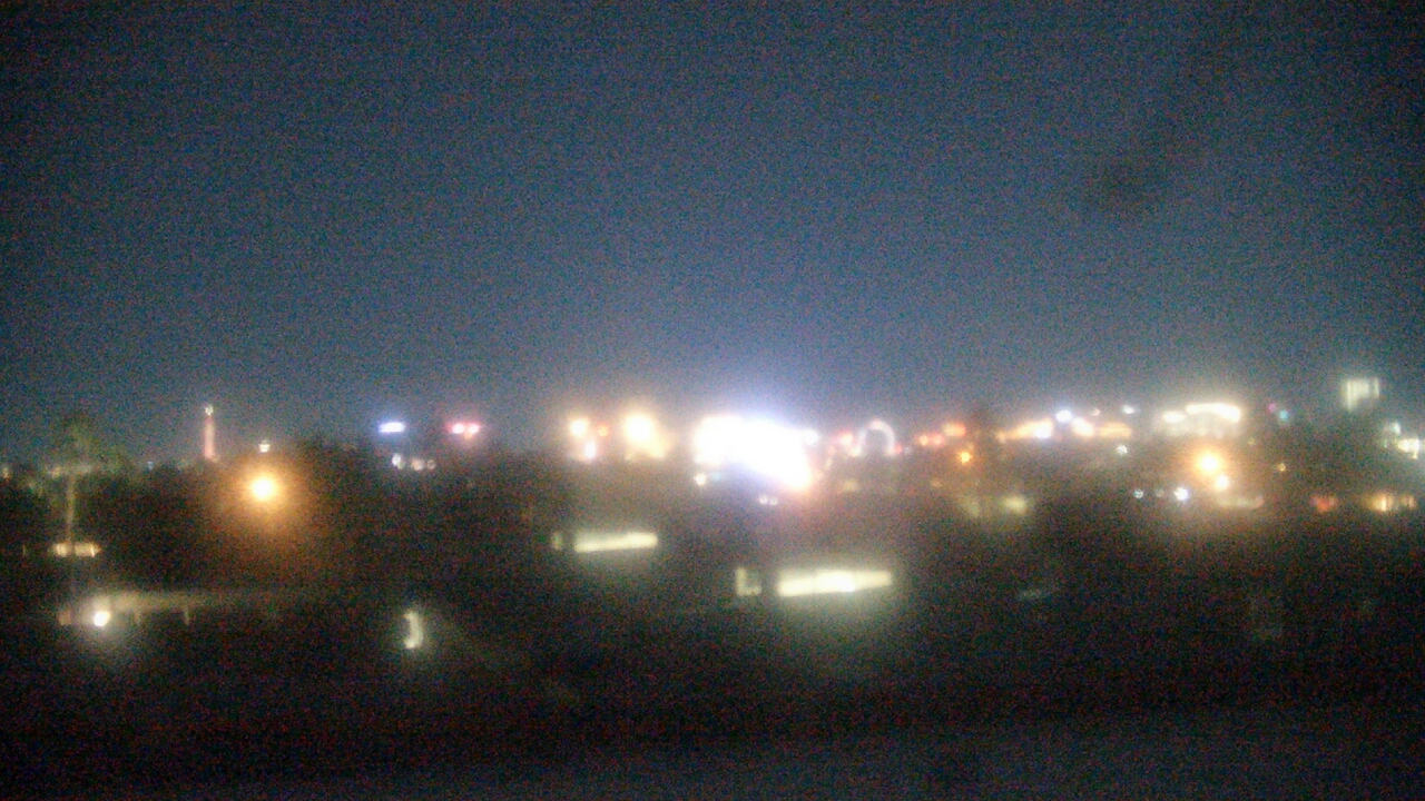 Thumbnail for current weather camera view from Las Vegas Day School in Spring Valley, Nevada