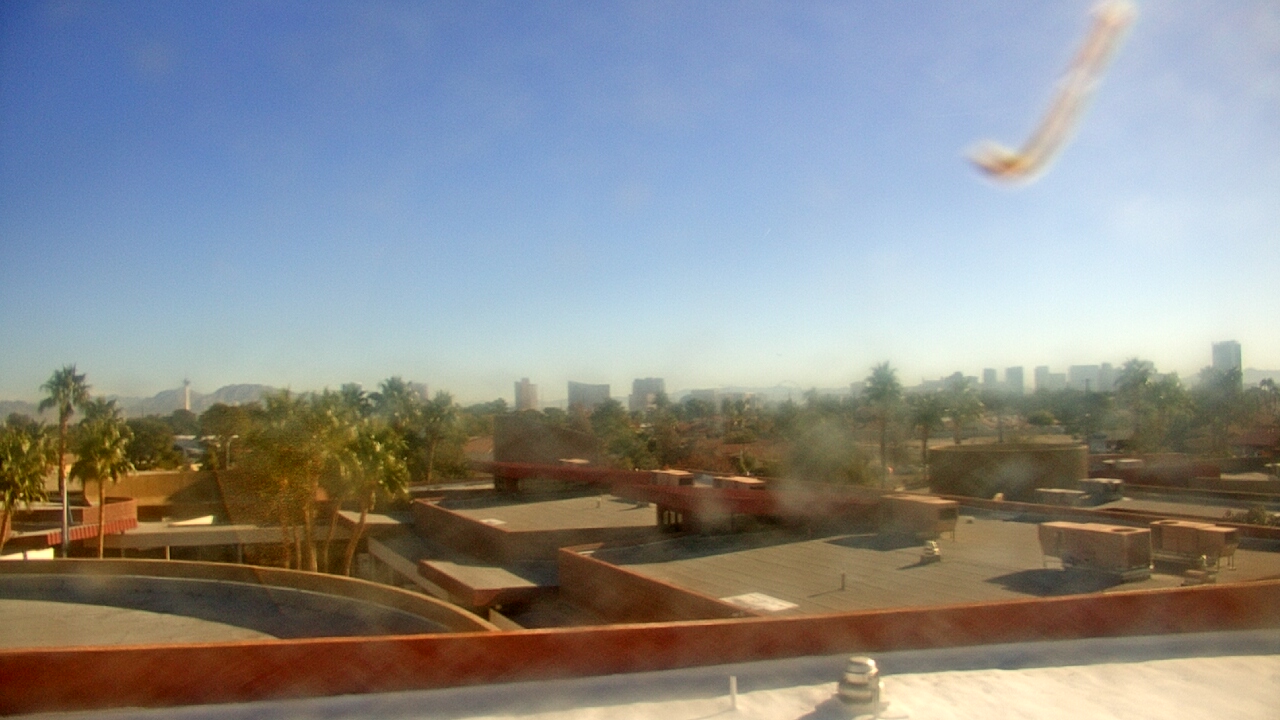 Thumbnail for current weather camera view from Las Vegas Day School in Spring Valley, Nevada