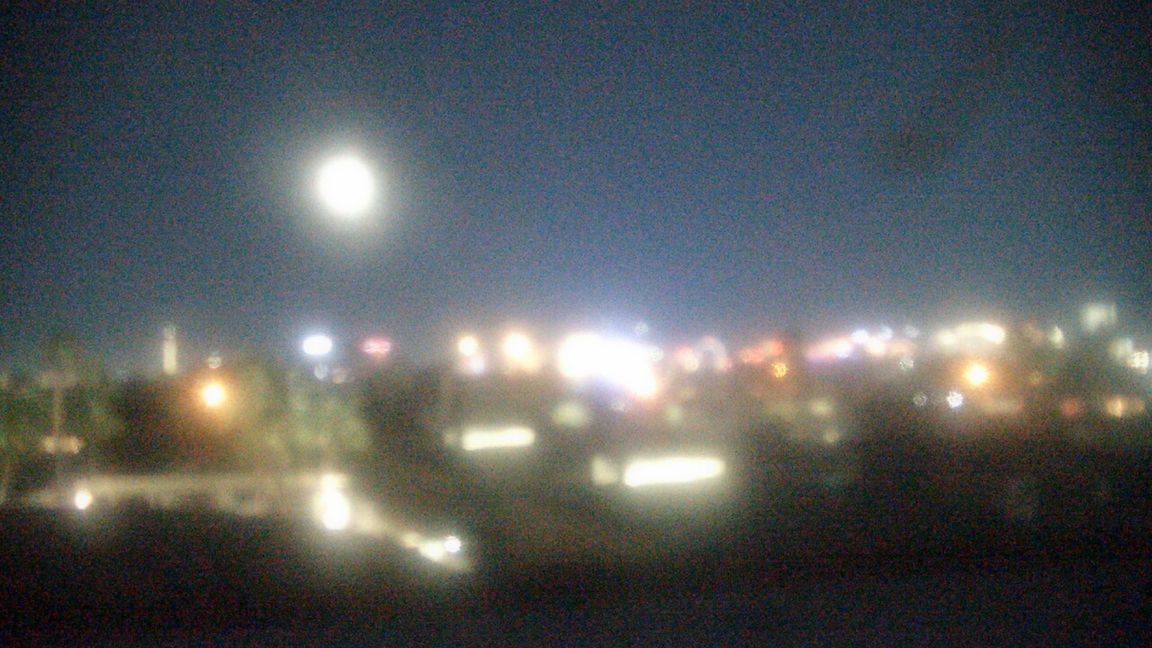 Thumbnail for current weather camera view from Las Vegas Day School in Spring Valley, Nevada