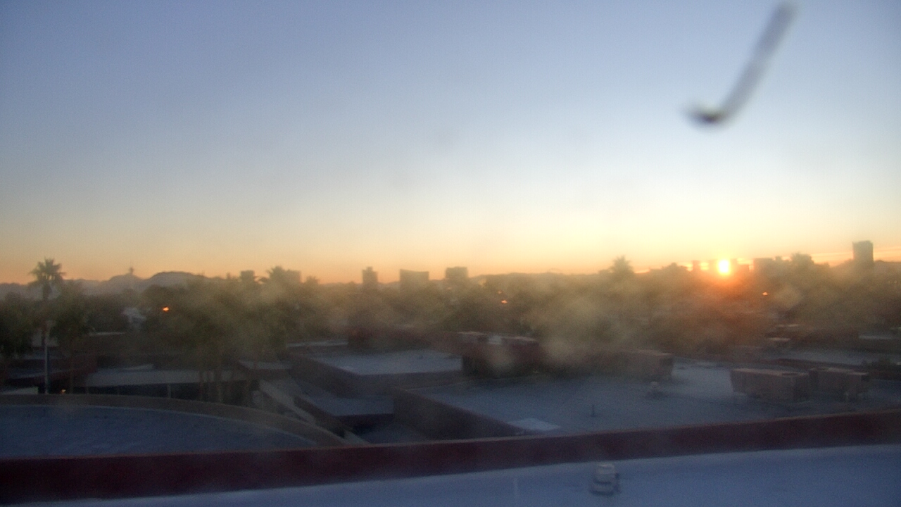 Thumbnail for current weather camera view from Las Vegas Day School in Spring Valley, Nevada