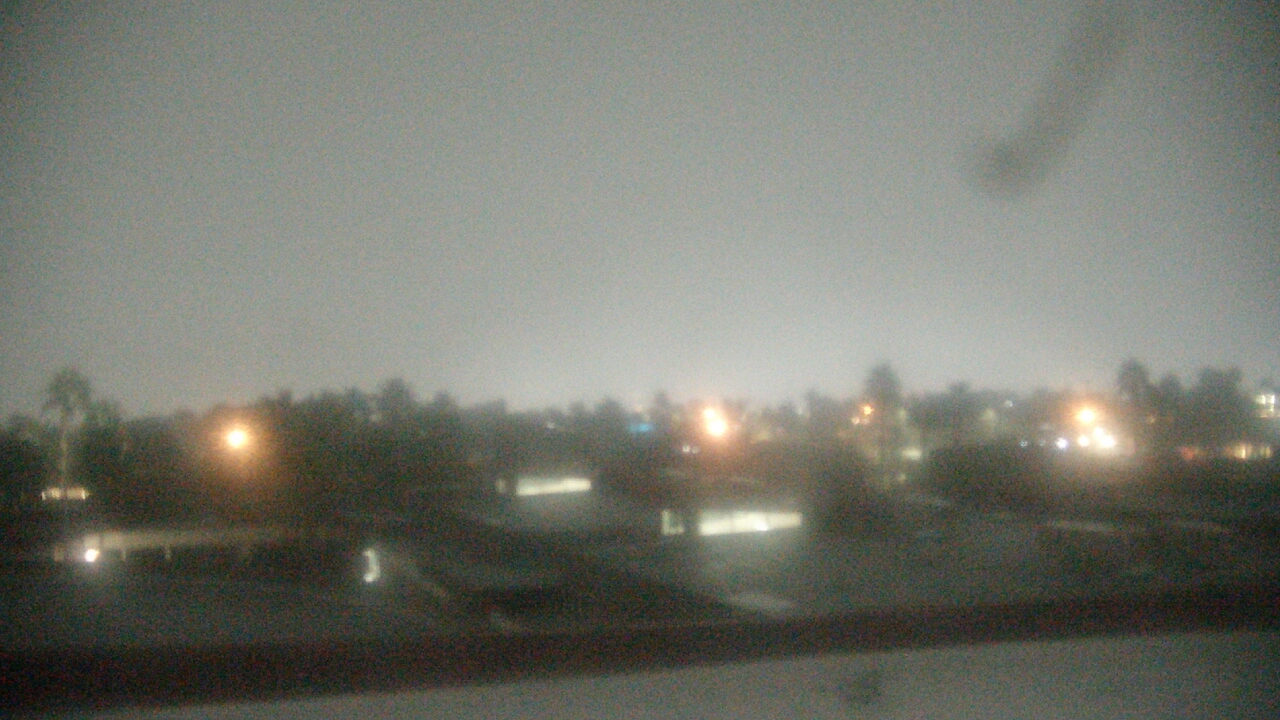 Thumbnail for current weather camera view from Las Vegas Day School in Spring Valley, Nevada