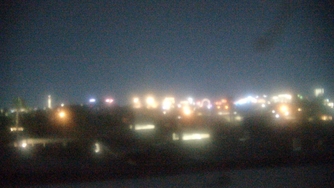 Thumbnail for current weather camera view from Las Vegas Day School in Spring Valley, Nevada